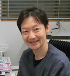 元町内科医院 院長
